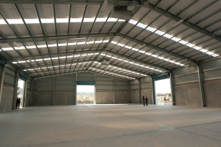 Cadres m&eacute;talliques robustes pour b&acirc;timents pr&eacute;fabriqu&eacute;s