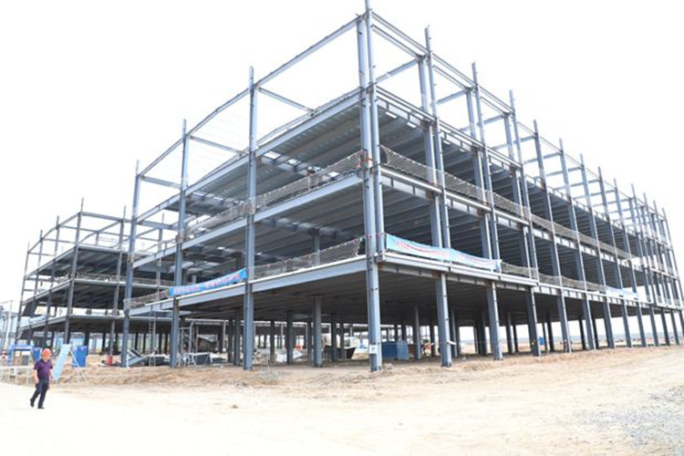 Estrutura s&oacute;lida em a&ccedil;o galvanizado
