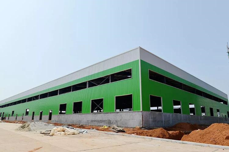 Factory-made Steel Structure Workshop with PU Panel